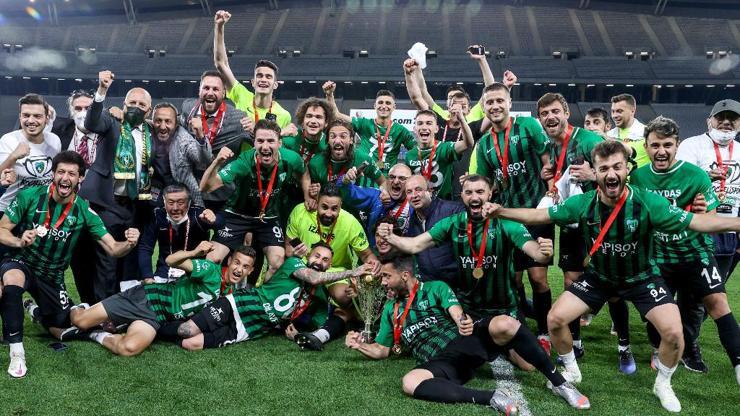 Kocaelisporun kutlamalarında kaza