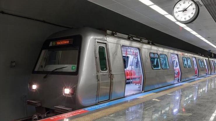 Metro İstanbul duyurdu Taksim istasyonu kapatıldı