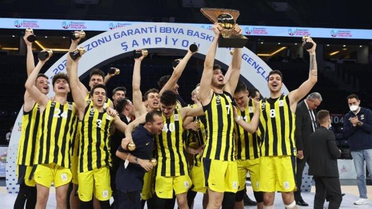 Fenerbahçe Basketbol Gençler Ligi şampiyonu oldu