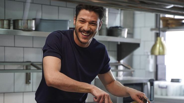 Cam Tavanlar Cem kimdir, kaç yaşında Kubilay Aka nereli Kubilay Aka instagram adresi ne
