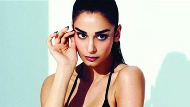 Cam Tavanlar Aylin kimdir, kaç yaşında Beril Kaya nereli