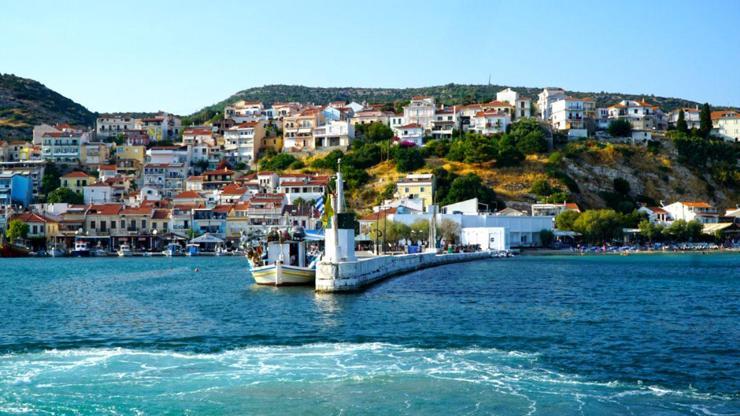 Sisam Adası Nerede, Nasıl Gidilir Sisam Adası Gezilecek Yerler Nelerdir