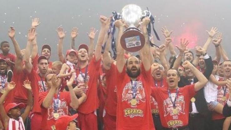 Vassilis Spanoulis kariyerini noktaladı