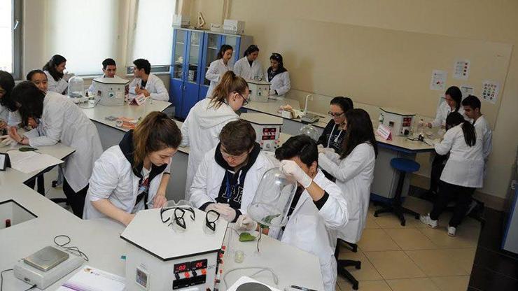 TÜBİTAK Fen Lisesi ne zaman açılıyor, şartları neler TÜBİTAK Fen Lisesi kaç puanla alıyor, hangi illerde var