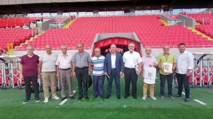 İZVAKtan İzmirin Futbol Tarihi çalışması