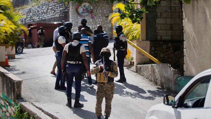 Haiti Devlet Başkanı Moiseye suikast şüphelilerinden 4ü öldürüldü