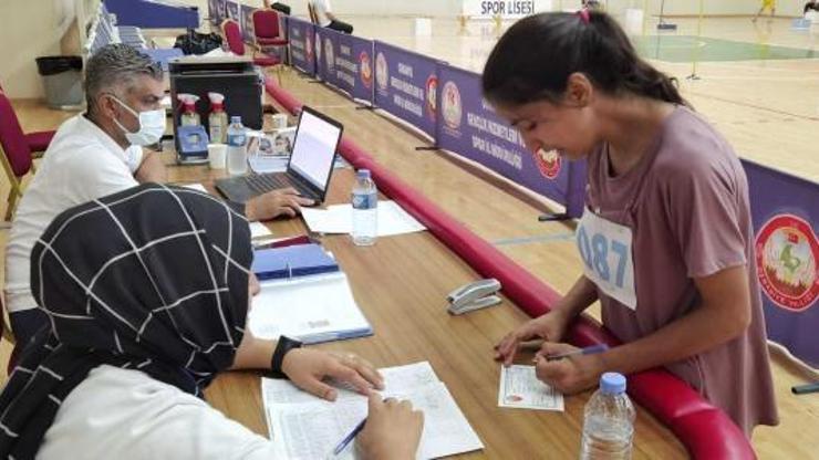 Samet Aybaba Spor Lisesine girmek için ter döktüler