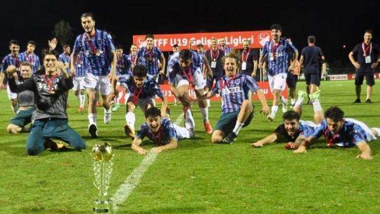 TFF U19 Süper Ligde şampiyon Trabzonspor