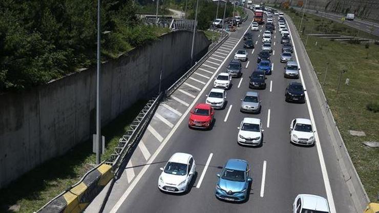 Anadolu Otoyolunda bayram tatili yoğunluğu devam ediyor