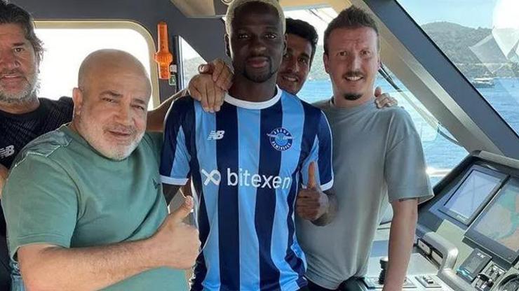 Son dakika... Akintola resmen Adana Demirsporda