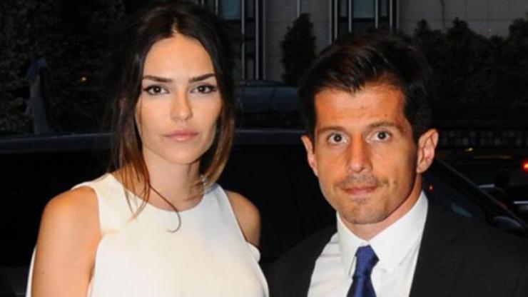 Emre Belözoğlu evinin bahçesine küçük bir futbol sahası yaptırıyor