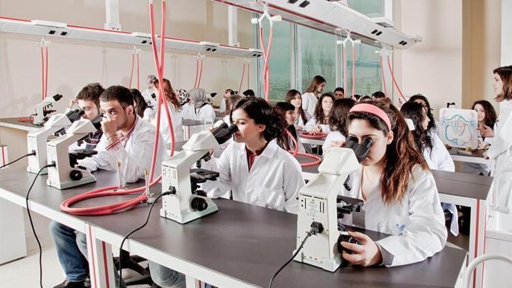 Tıp Fakültesi taban puanları 2021: Tıp Fakültesi kontenjanları ve başarı sıralamaları