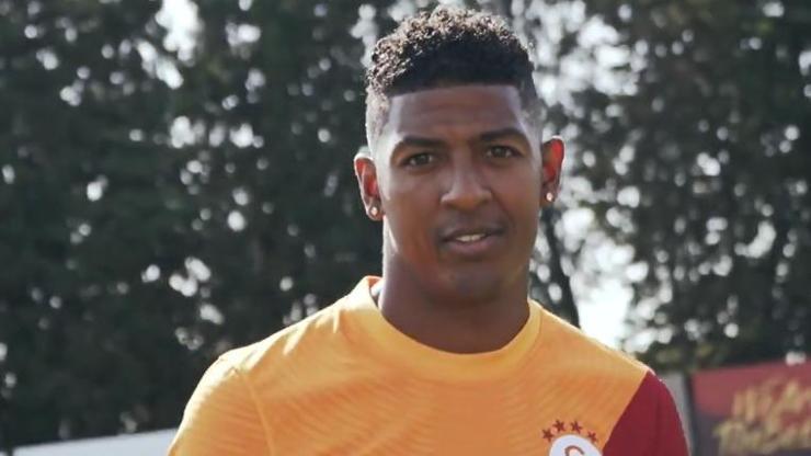 Galatasaray Patrick van Aanholt transferini açıkladı