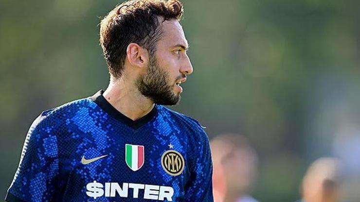 Son dakika... Hakan Çalhanoğlundan 1 gol, 3 asist