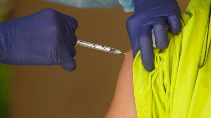 Dünya genelinde 4 milyar 210 milyon dozdan fazla COVID-19 aşısı yapıldı