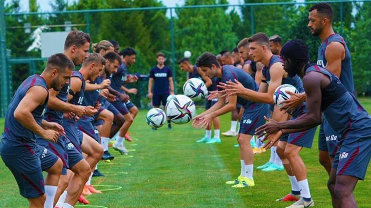 Son dakika... Trabzonsporun Molde maçı kadrosu belli oldu