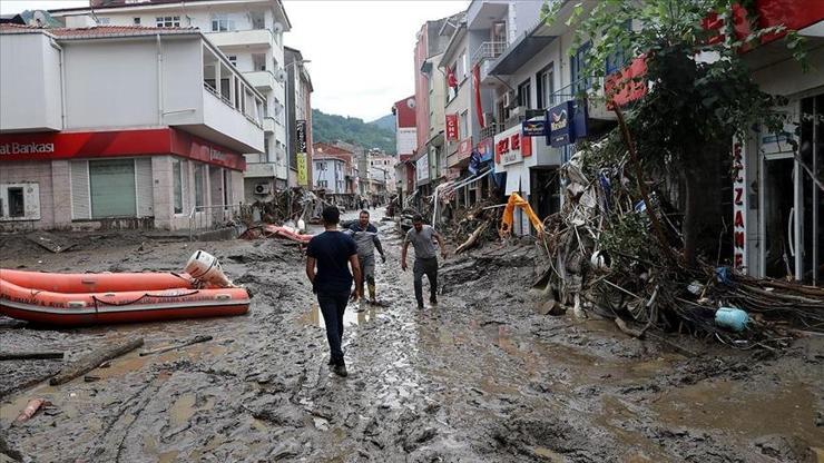 17 Ağustos son dakika sel felaketi haberleri... AFAD duyurdu: Kastamonu, Bartın ve Sinop’ta kaç kişi öldü