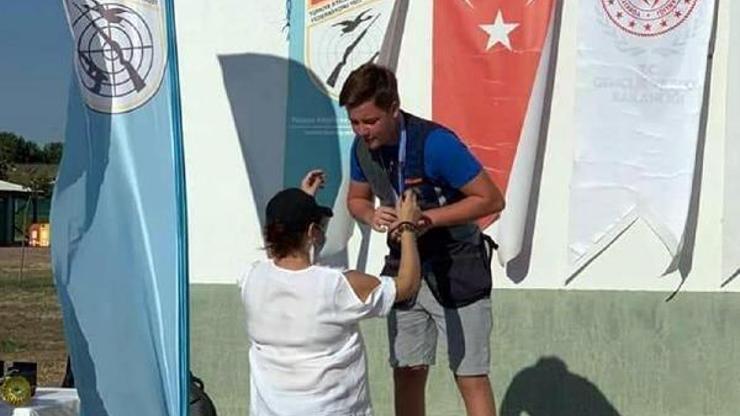 Süleymanpaşa Belediyesi sporcusu Çiftçioğlu, Türkiye ikincisi