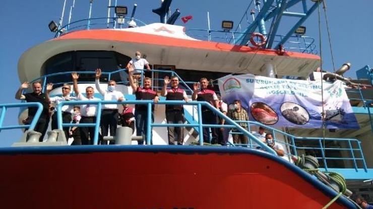 Erdekte, balık sezonu öncesi resmi tören yapıldı