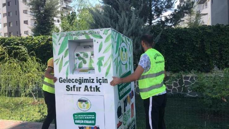 Bağlarda 100 noktaya tekstil atığı kumbarası bırakıldı