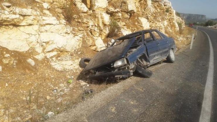 Tarsusta iki ayrı kazada 3 kişi yaralandı