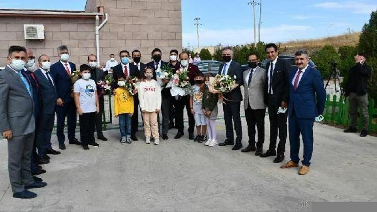 Adalet İlkokulu, 105 öğrencisiyle eğitime başladı