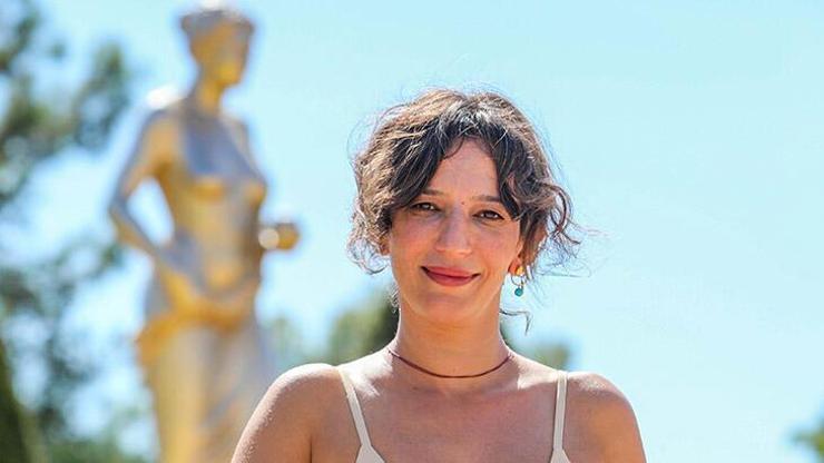Nihal Yalçın: Zuhal filmi benim için ilk