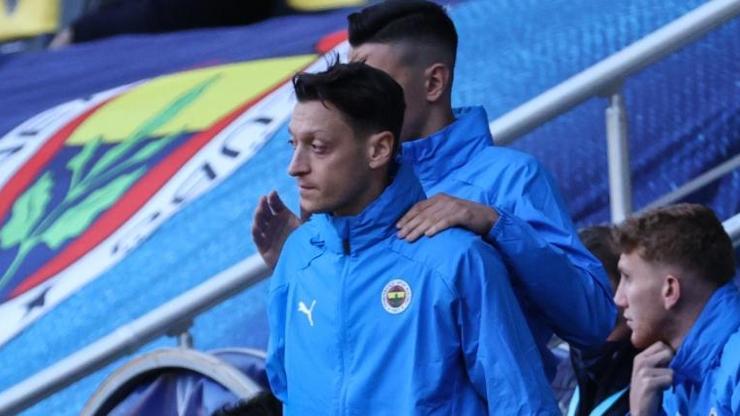Mesut Özil futbol okulu açtı