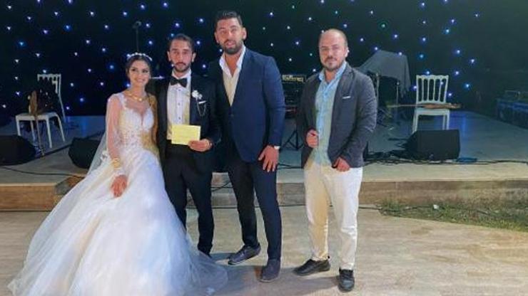 Evlenen çifte kripto para takıldı