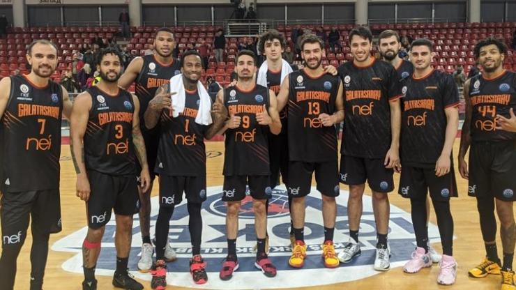 Galatasaray 4 sayı farkla kazandı