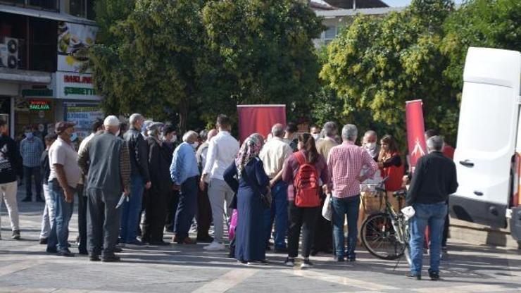 Faik Erdoğan Vakfı, Malatyada kandil simidi dağıttı