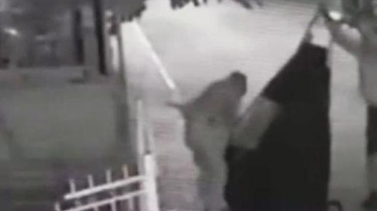 Camiden çamaşır makinesi çaldılar