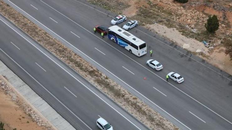 Konyada helikopterle trafik denetimi
