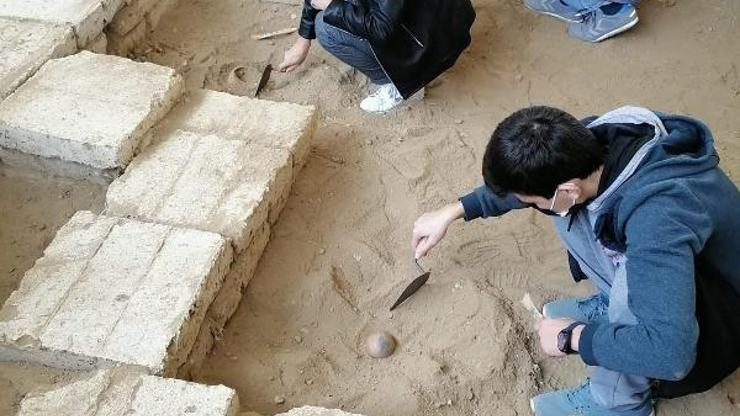 Kültür Akademisi’nde çağlar öncesine yolculuk
