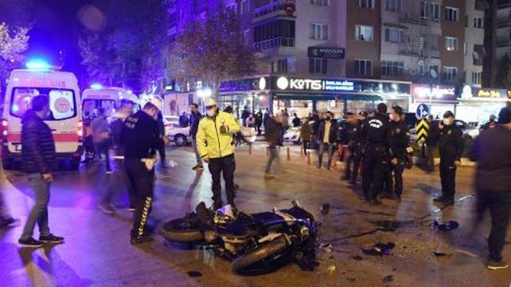 Kütahyada otomobille motosiklet çarpıştı