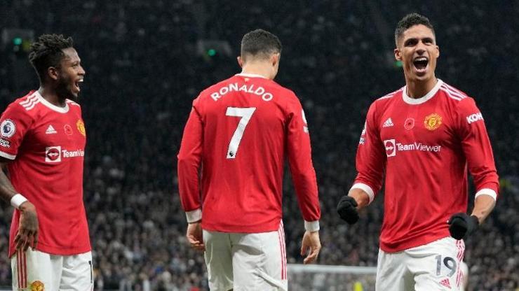 Tottenham 0-3 Manchester United MAÇ ÖZETİ