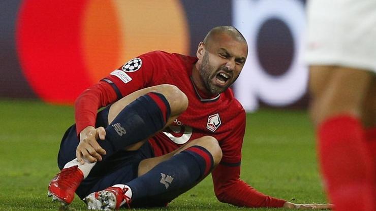 Burak Yılmaz Sevilla maçında yok