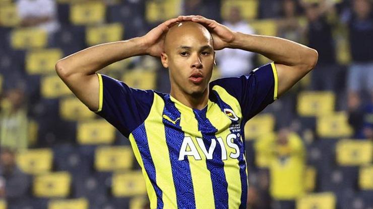 Son dakika... Fenerbahçeli Tisserand milli takım kampında sakatlandı