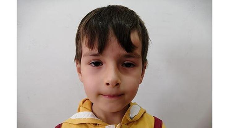 Yediği kraker soluk borusuna kaçan çocuk öldü