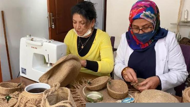 Kadınlar hem meslek öğreniyor, hemde aile bütçelerine katkı sağlıyor