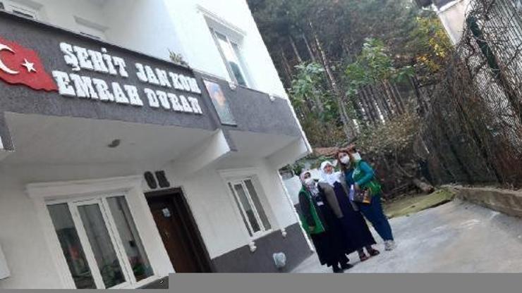Mahalle gönüllüleri, şehit ve gazi yakınlarını ziyaret etti