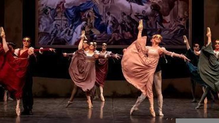 Romeo ve Juliete alkış yağdı