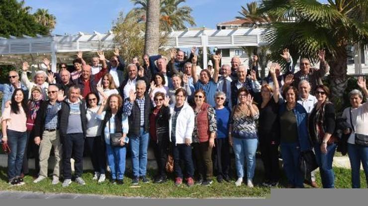Emekli öğretmenlerin 48inci yıl buluşması
