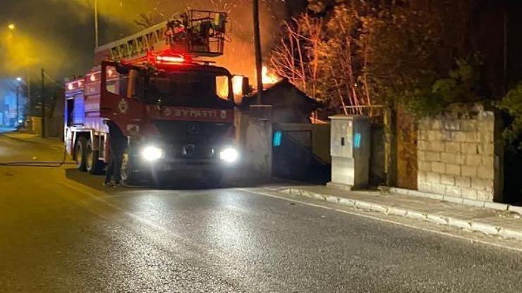 İpsala’da metruk evde yangın