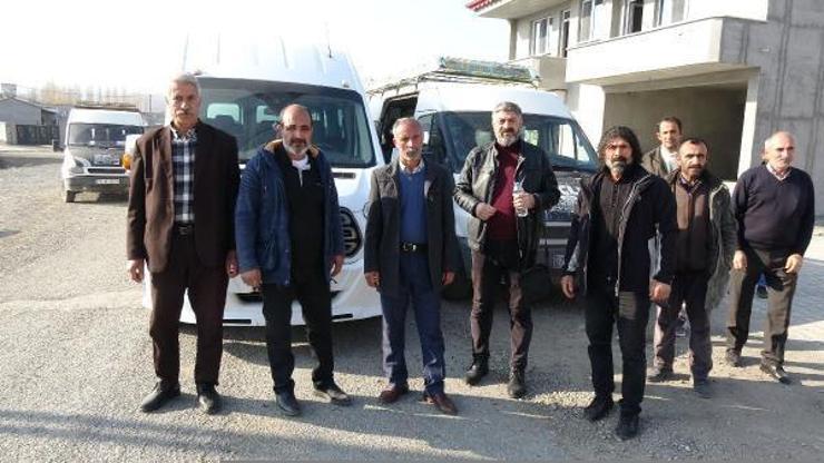 Iğdırlı minibüs şoförlerinden korsan taşımacılığa hayır eylemi