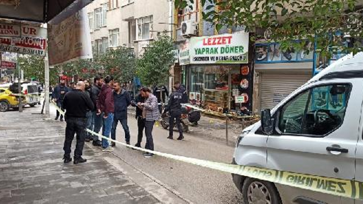 Elazığda çay ocağına silahlı saldırı: 2 yaralı