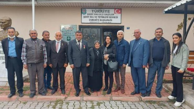 Tuğgeneral Kaya ve eşinden, Şehit Aileleri Derneğine ziyaret