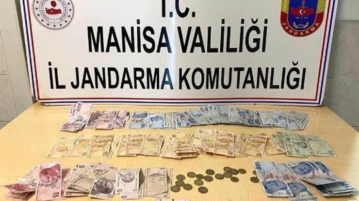 Manisada jandarmadan kumar baskını
