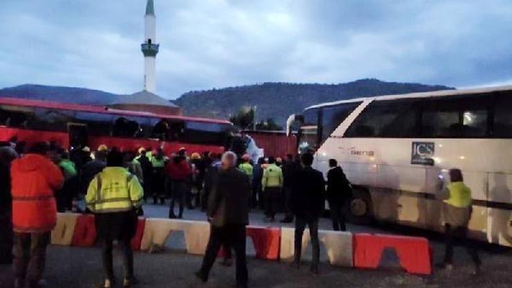 İşçi servisleri çarpıştı