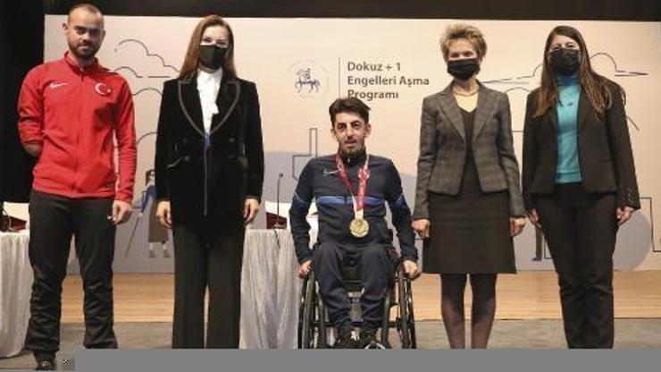 DEÜ, engelleri spor ve sanatla aşanları ağırladı
